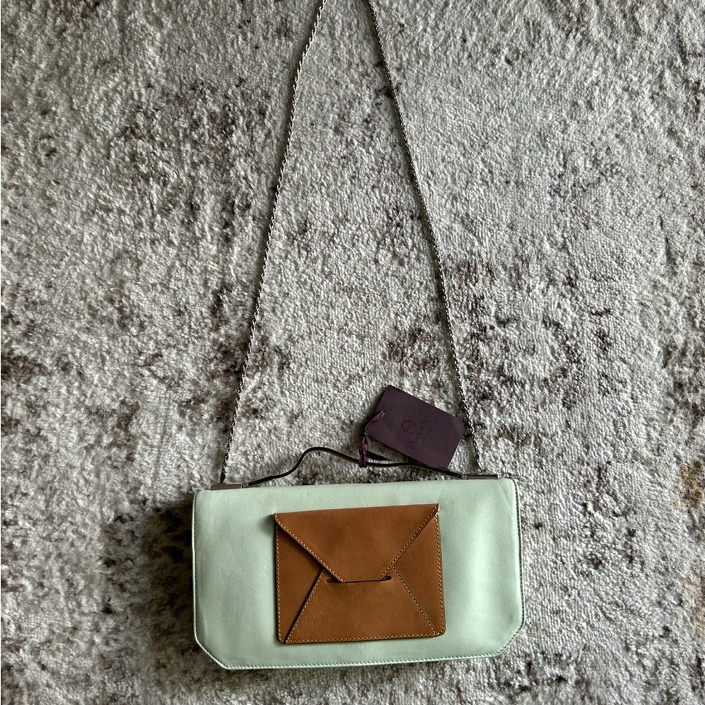 🌿 NEW ETIENNE Aigner Envoy crossbody